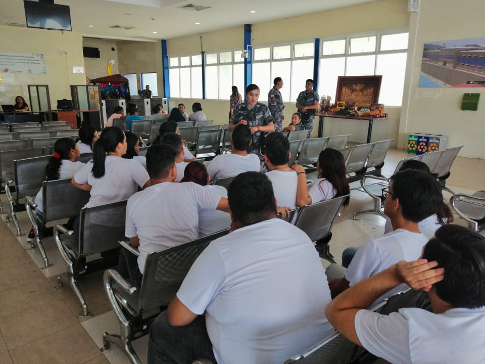 Alumnos de la carrera de Derecho de la UMET visitaron "La Roca" 3 DerechoEnLaRoca 8